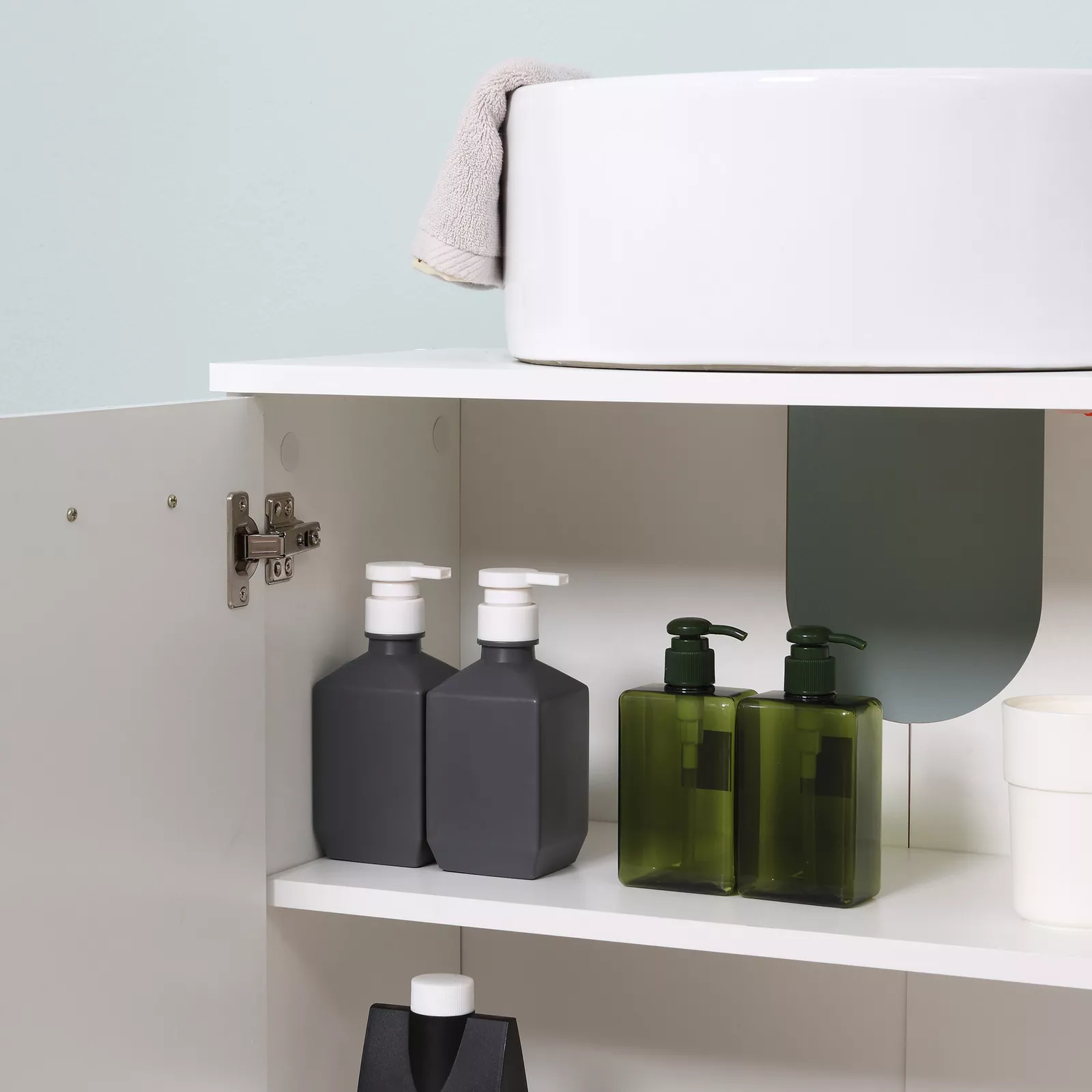 Murphy Under Sink Bathroom Cabinet - Image 7