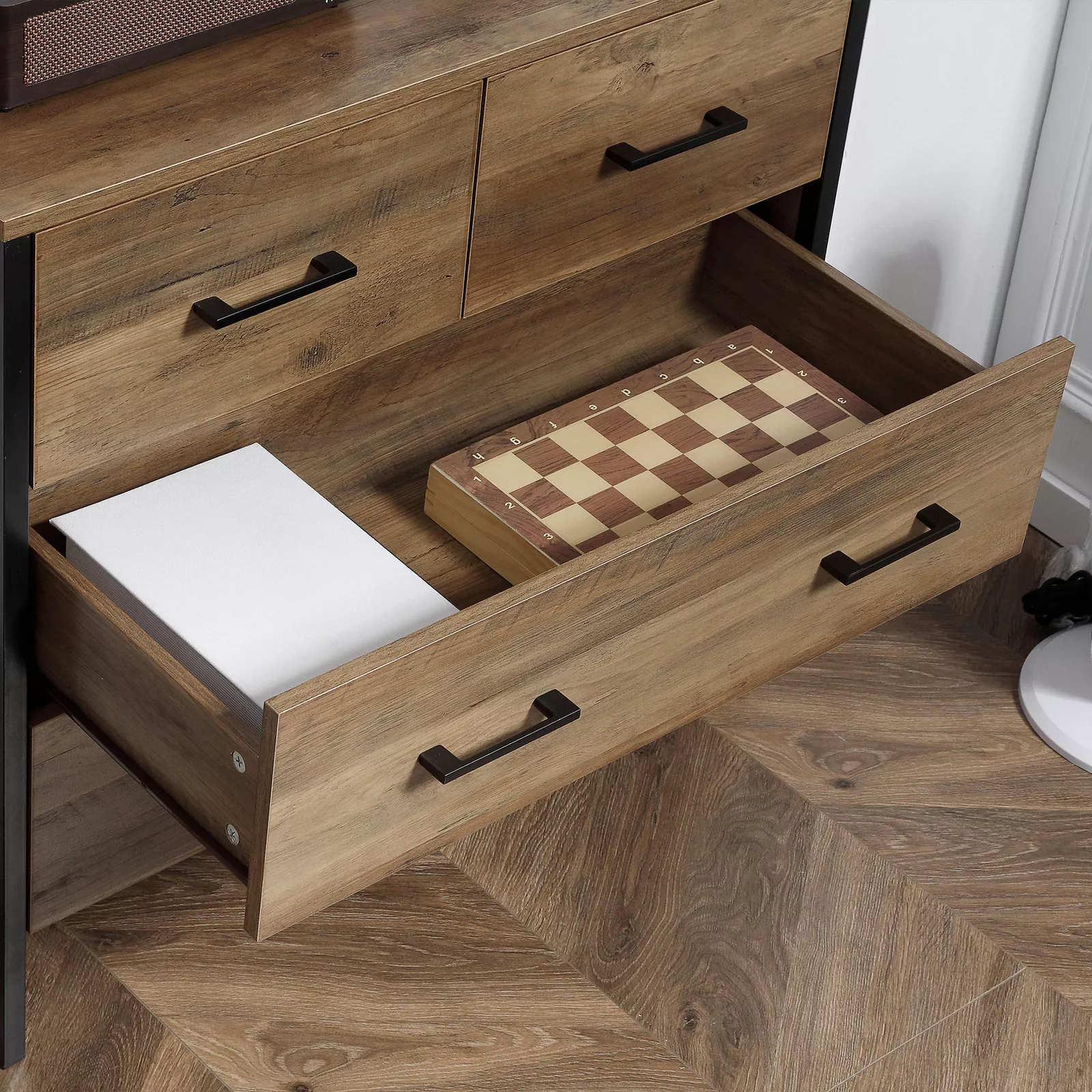 Ortiz 4 Drawer Chest Dresser - Image 5