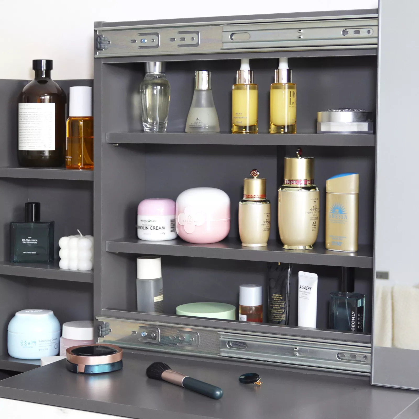 Rafael Mirrored Vanity Dressing Table With Drawer - Image 4