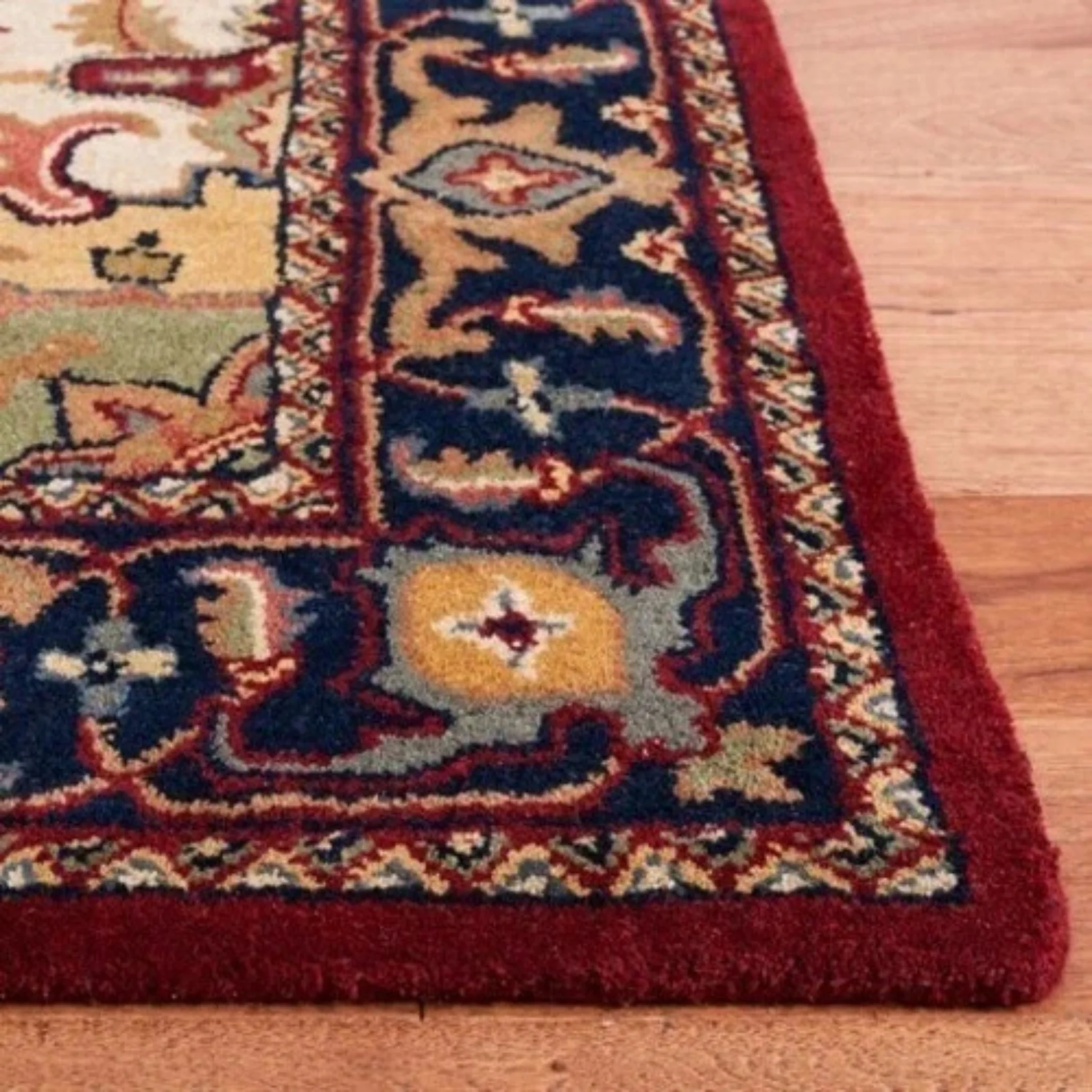 SAFAVIEH Heritage Handmade Asian-Style Wool Rug - Image 2